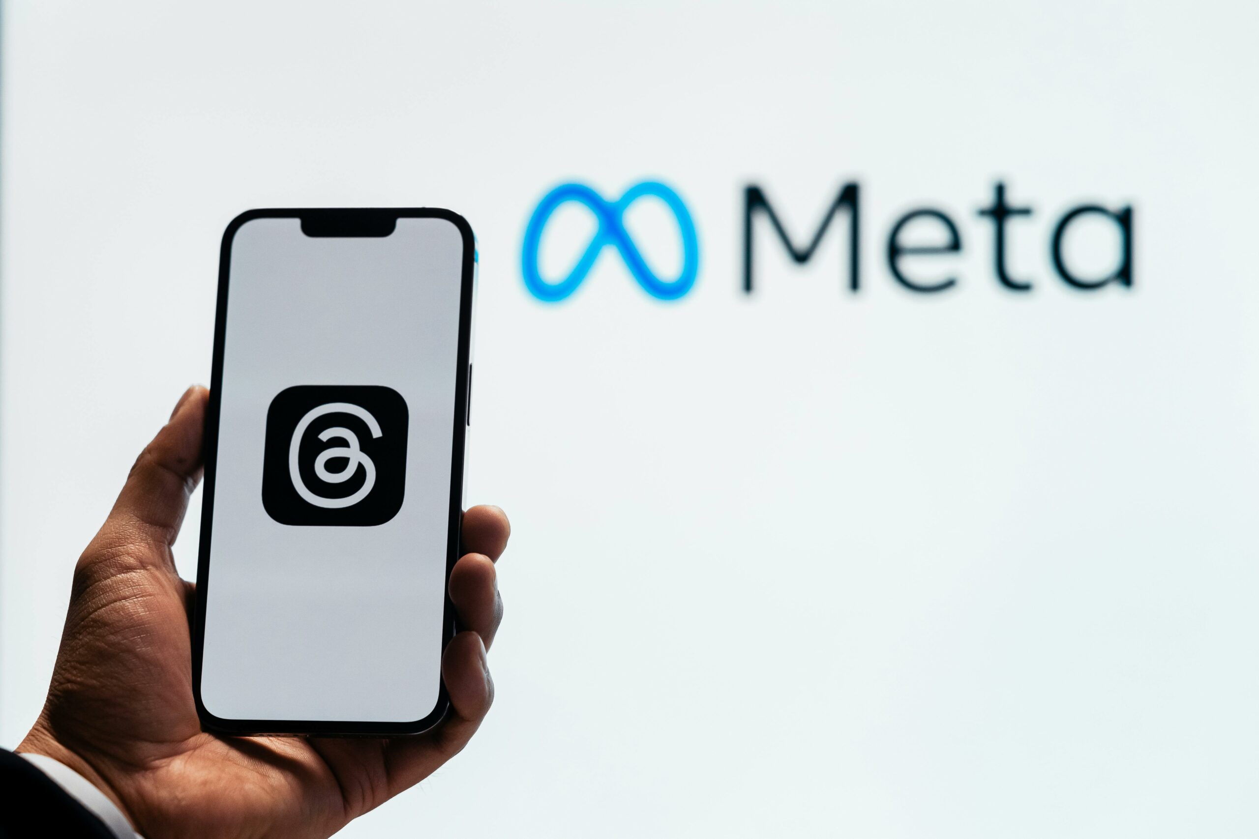 Meta retire 27 réseaux de désinformation en Afrique et Amérique latine